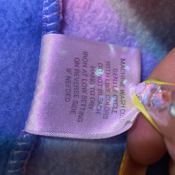 Drawstring waist, colorful track shorts - Picture 3 of 5